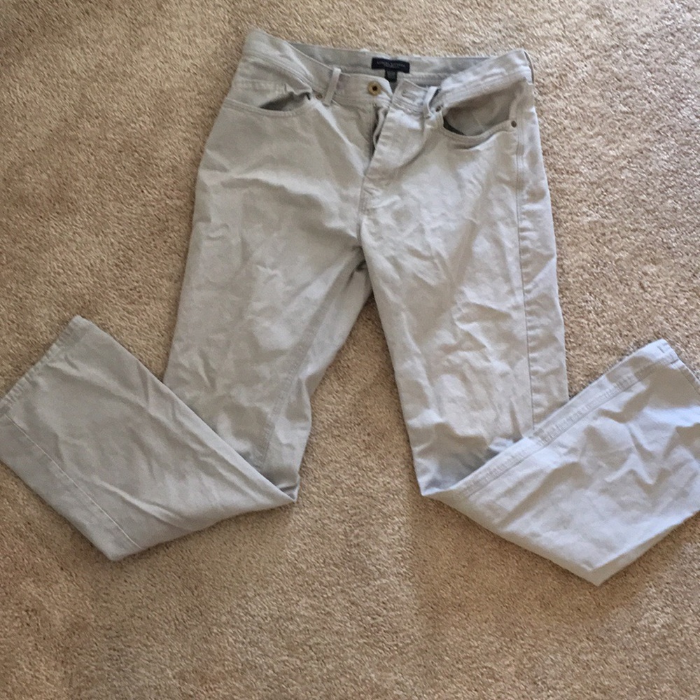 Banana republic straight fit men’s khaki jeans